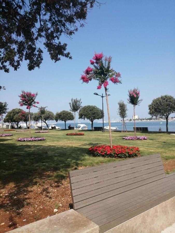 City Center Apartment Umag Extérieur photo